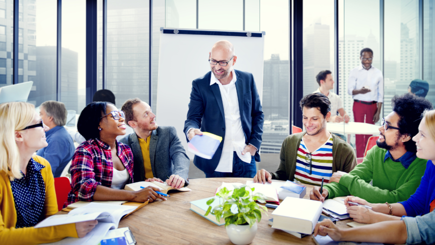 Ett gott ledarskap är en av friskhetsfaktorerna bakom en sund arbetsplats. Foto: Shutterstock
